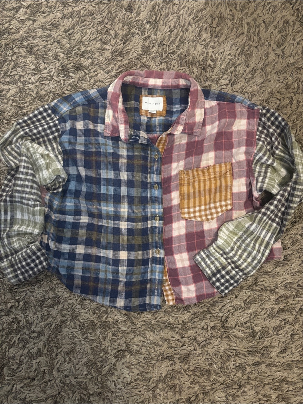 American Eagle Cropped Plaid Flannel Shirt - Navy, Mustard, Mauve, & green. - Picture 5 of 7
